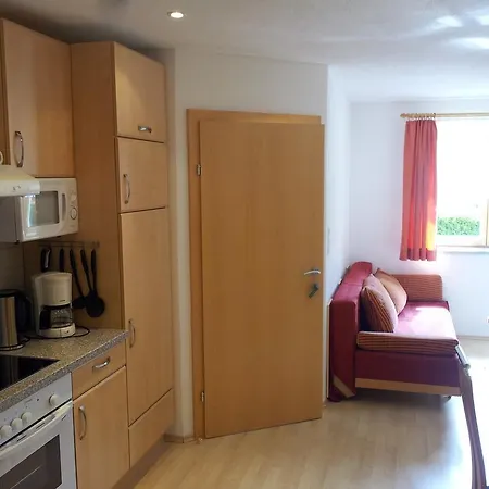 Lea Apartment *